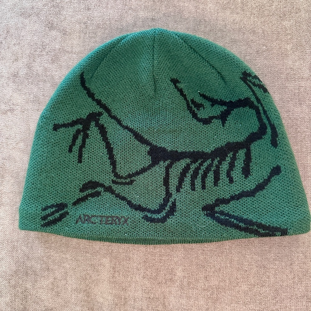 Arc'teryx Green and Black Logo Beanie